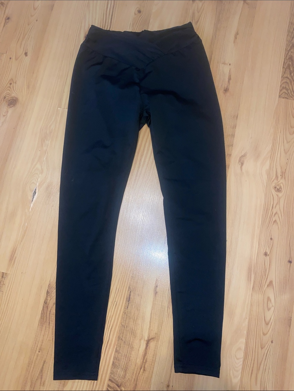 SHEIN Black High-Waist V-Front Leggings